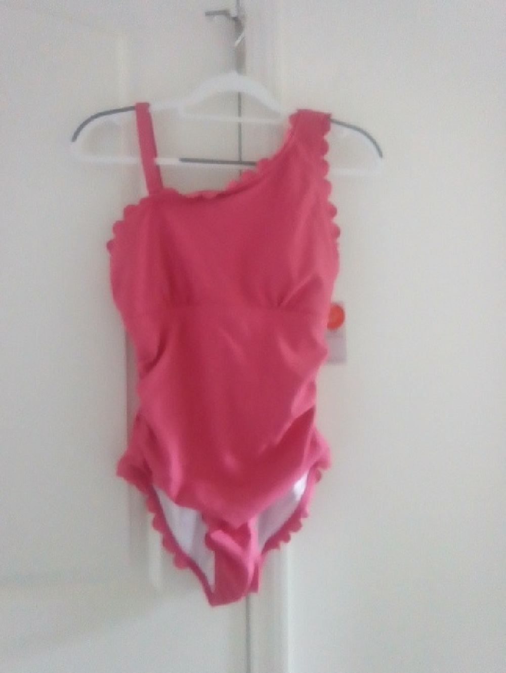 CHARMO One-Shoulder Pink Scalloped Swim One Piece Bathing Suit
